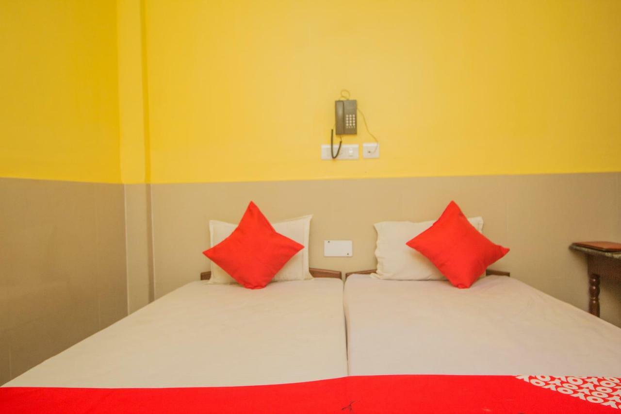 Oyo 44995 Royal Park Hotel Māldah Zewnętrze zdjęcie