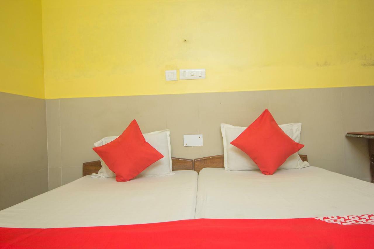 Oyo 44995 Royal Park Hotel Māldah Zewnętrze zdjęcie